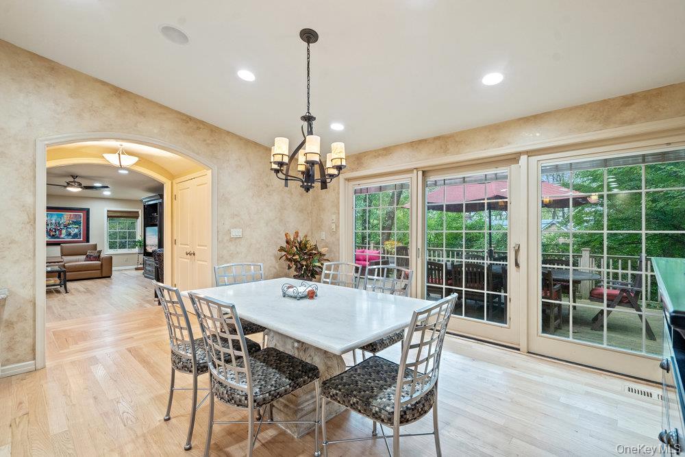 12 Chester Drive, Great Neck, NY 11021