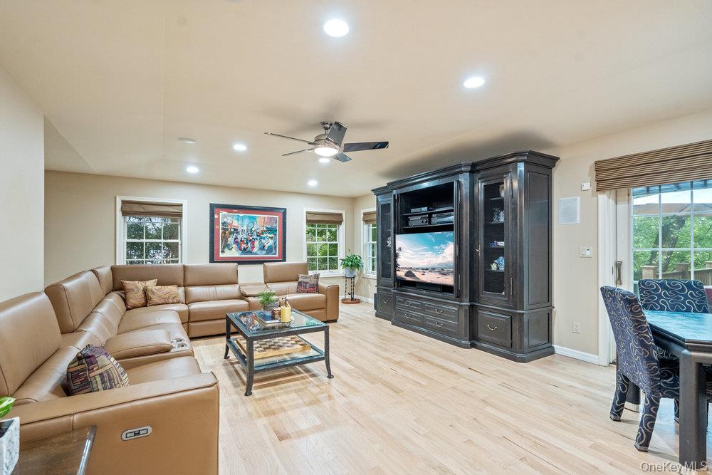 12 Chester Drive, Great Neck, NY 11021