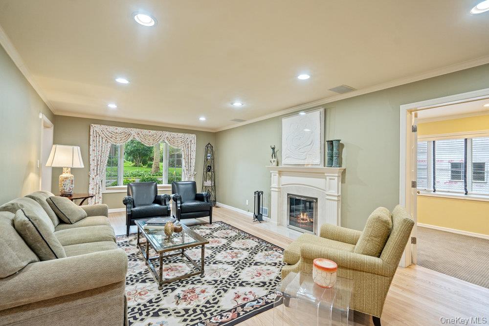 12 Chester Drive, Great Neck, NY 11021