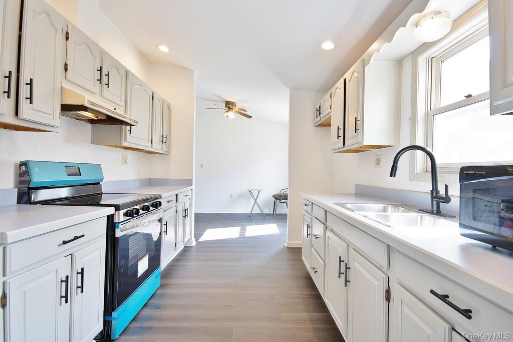 32 Meadow Street, Livingston Manor, NY 12758