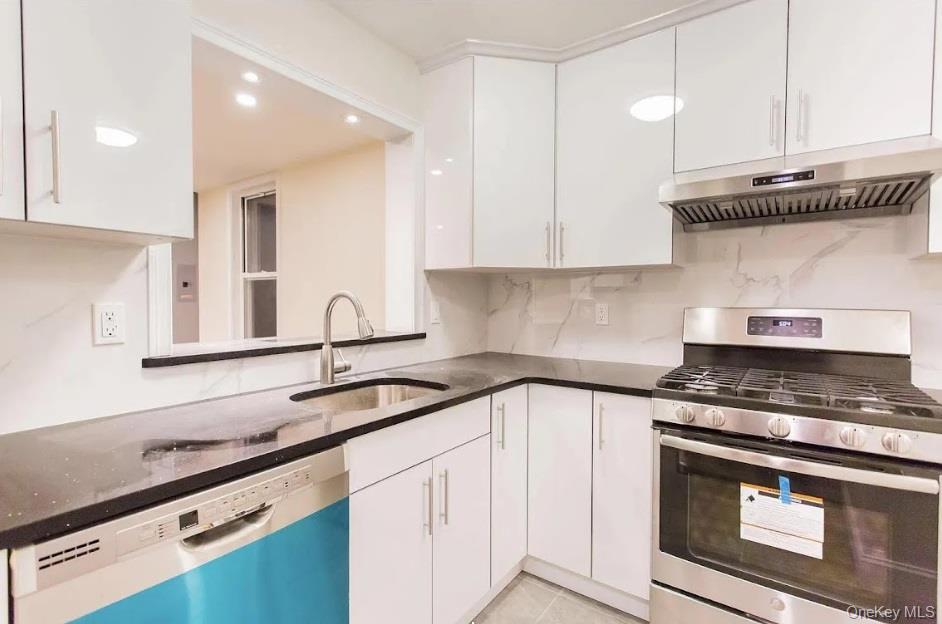 738 Elton Avenue, Bronx, NY 10455