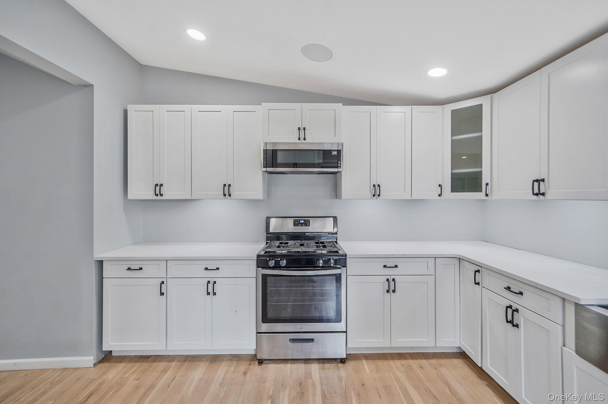 20 Pell Avenue, North Babylon, NY 11703