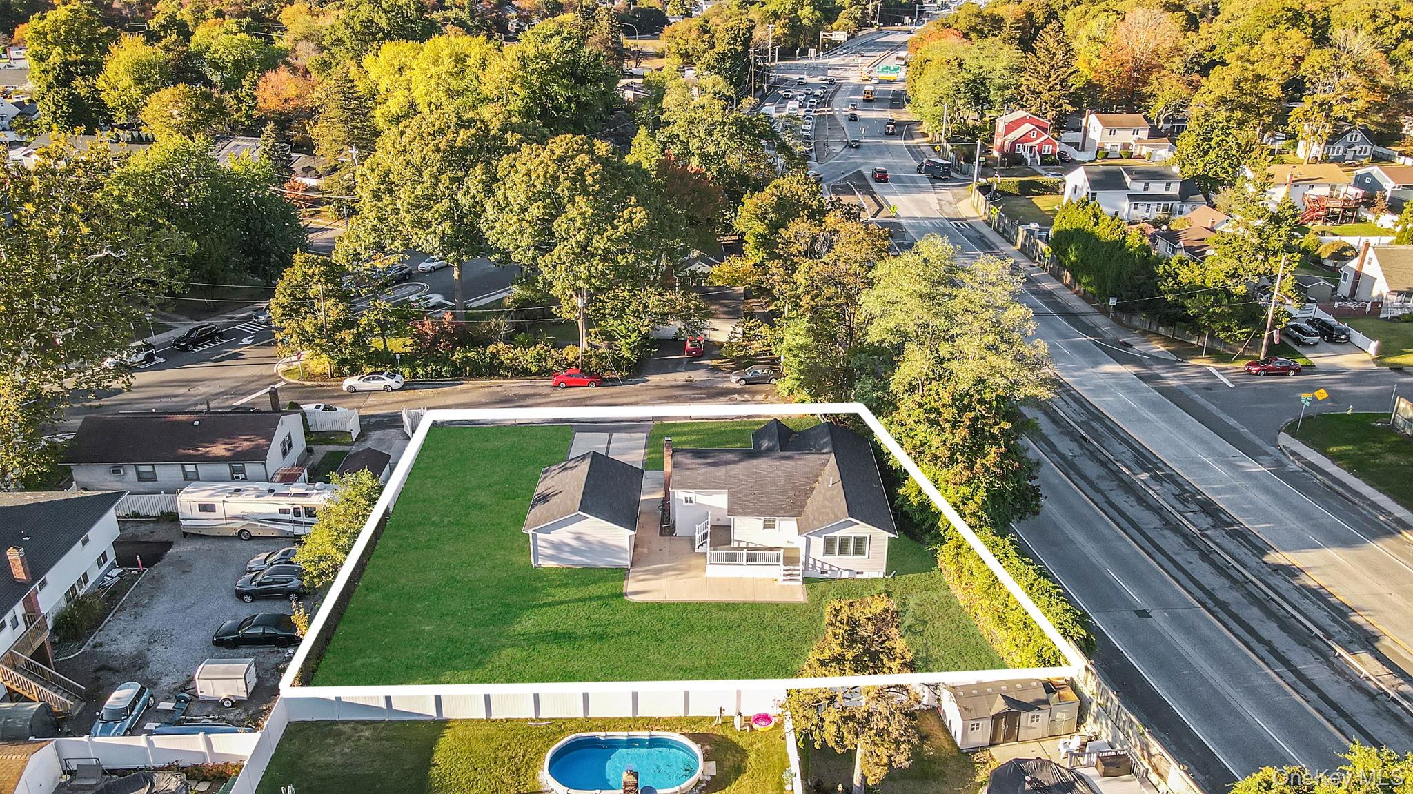 20 Pell Avenue, North Babylon, NY 11703