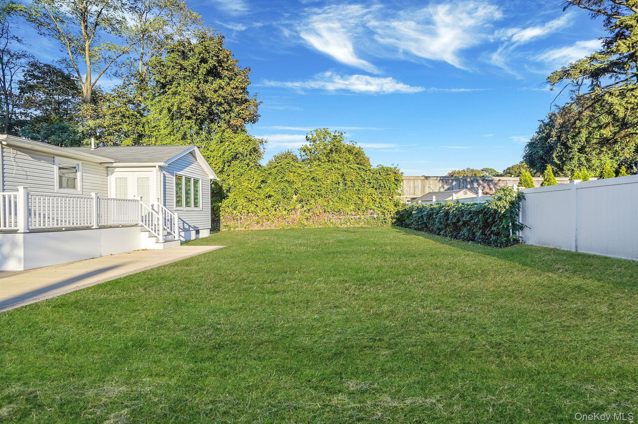 20 Pell Avenue, North Babylon, NY 11703