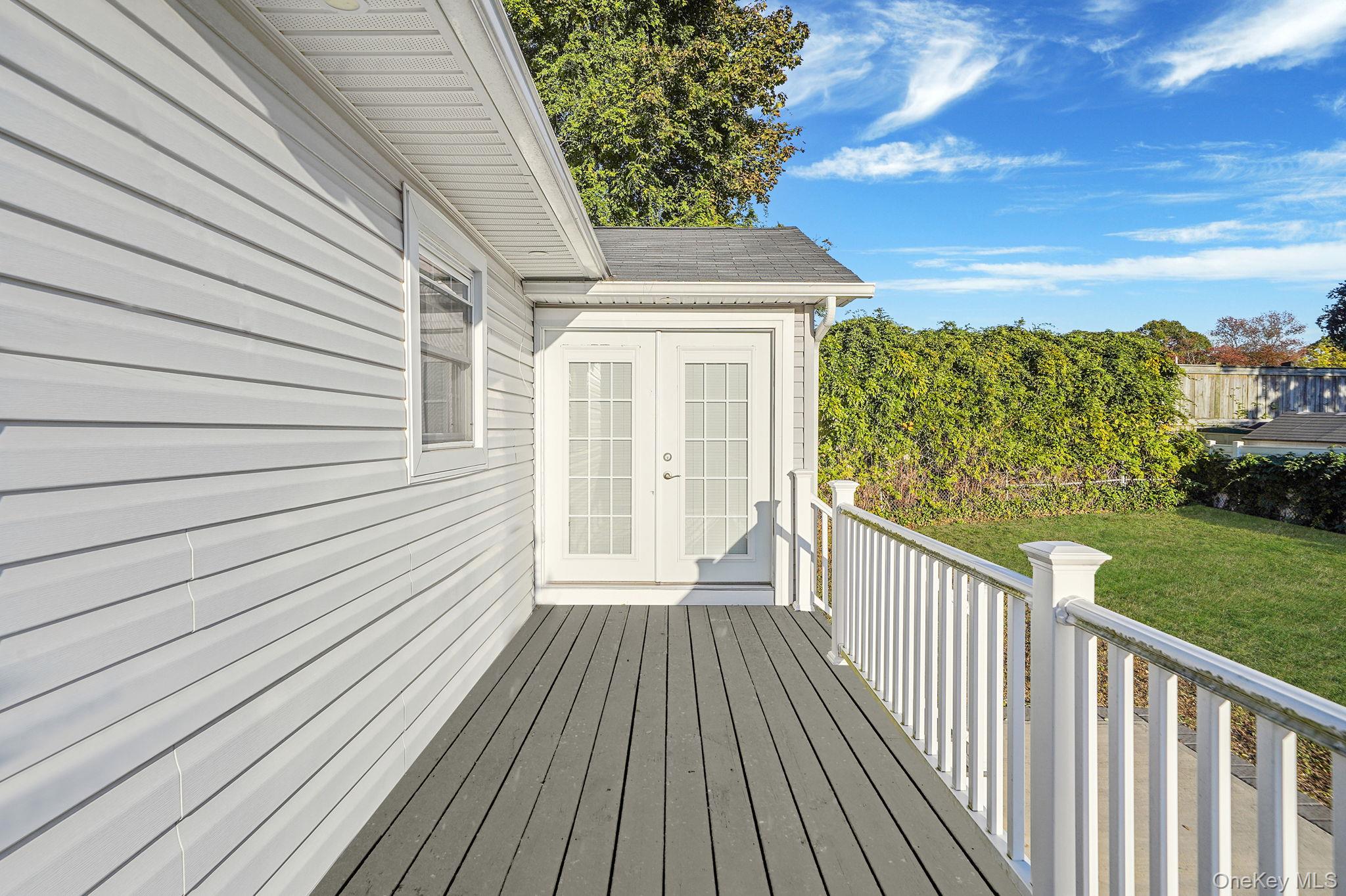 20 Pell Avenue, North Babylon, NY 11703