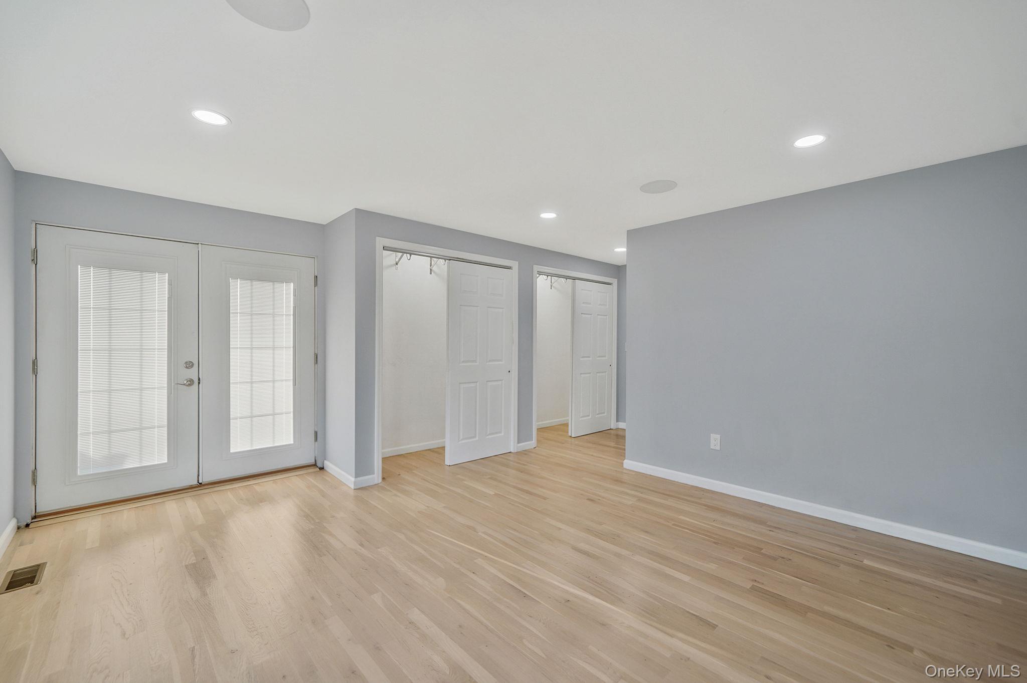 20 Pell Avenue, North Babylon, NY 11703