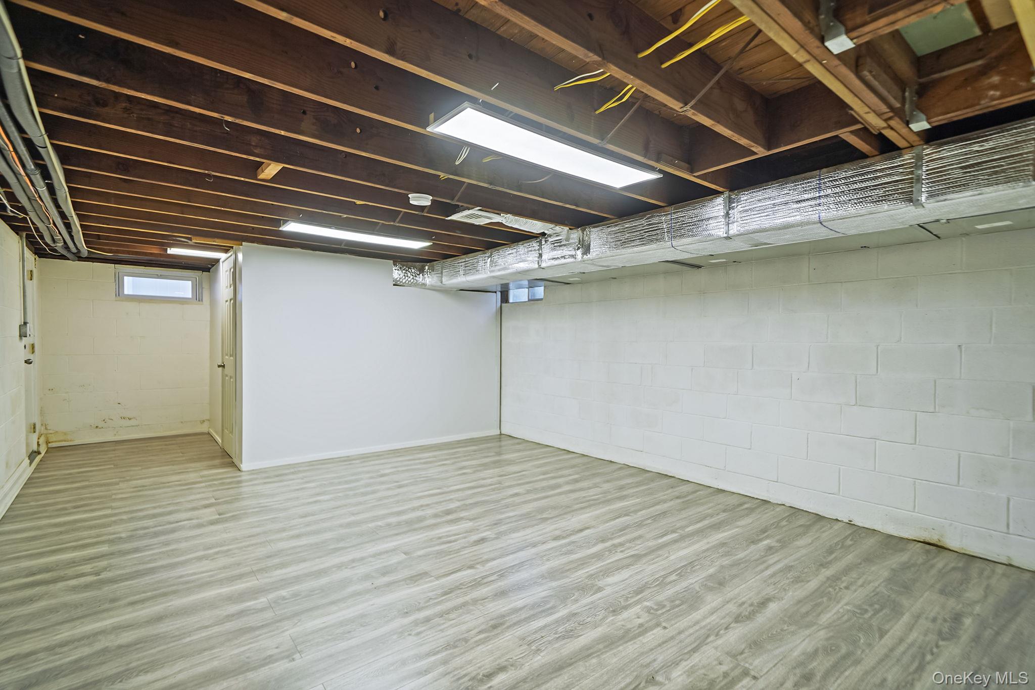 20 Pell Avenue, North Babylon, NY 11703