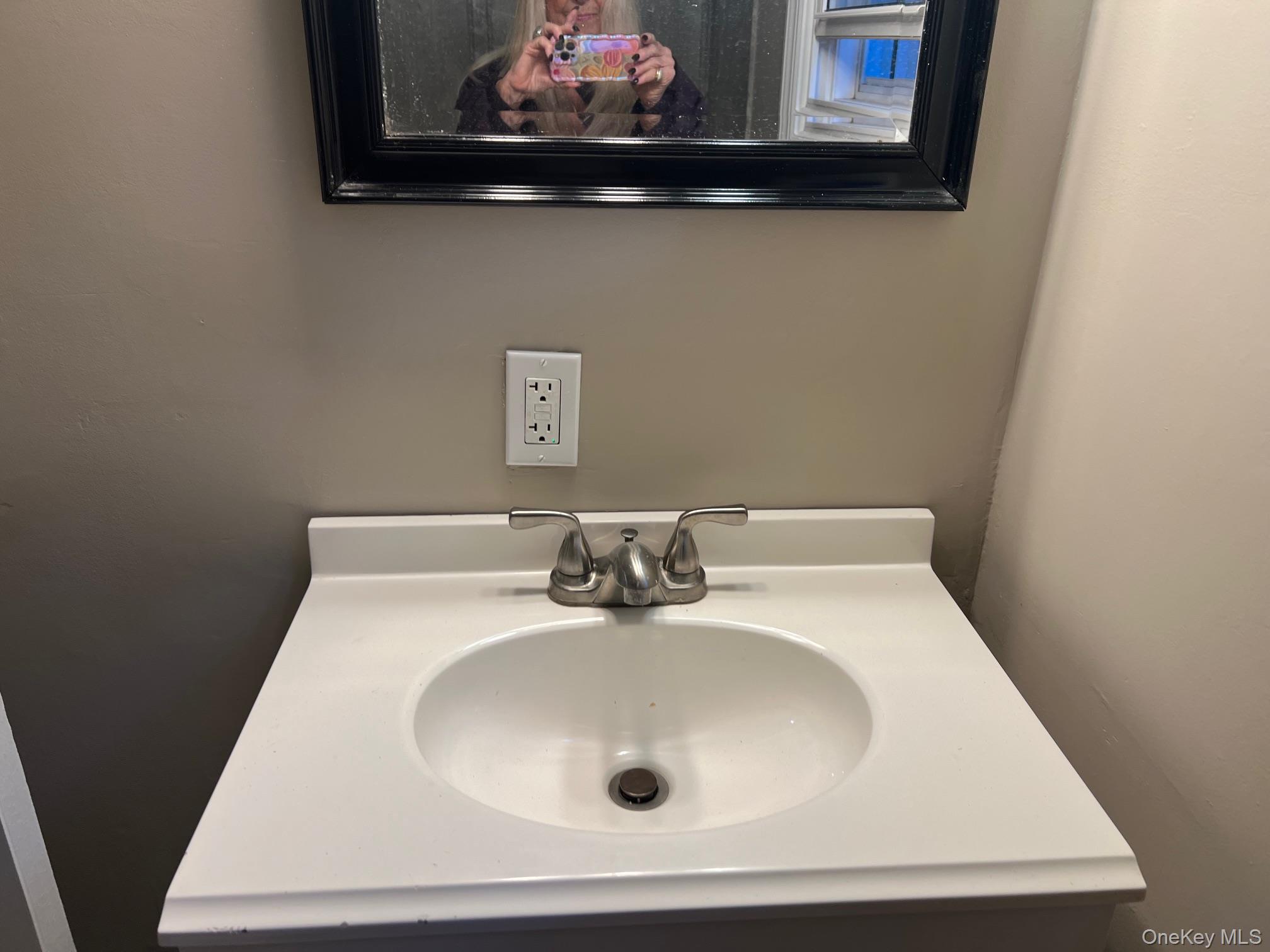 19 Maple Avenue, Stony Brook, NY 11790