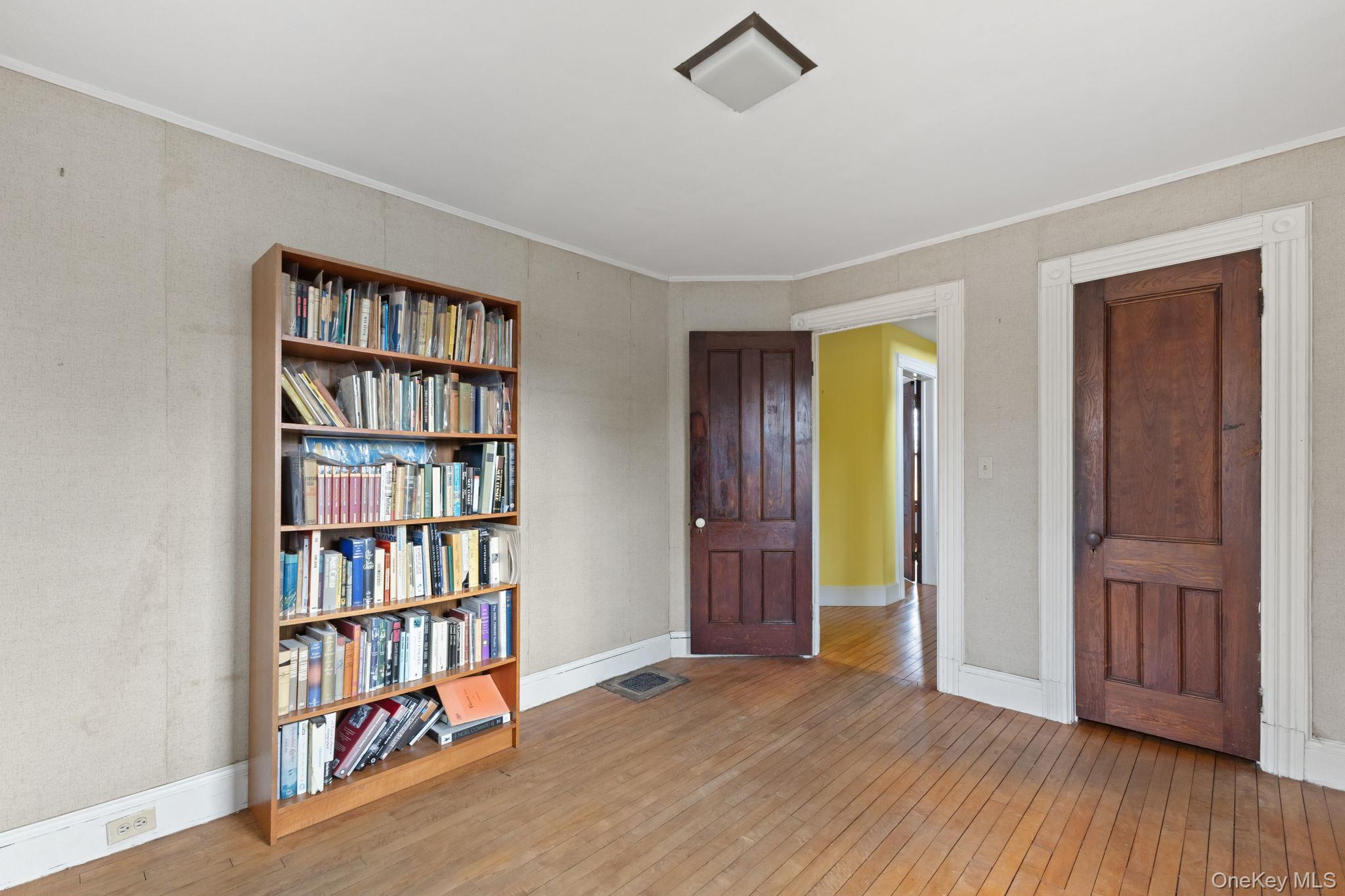 83 Hillside Avenue, Mount Kisco, NY 10549