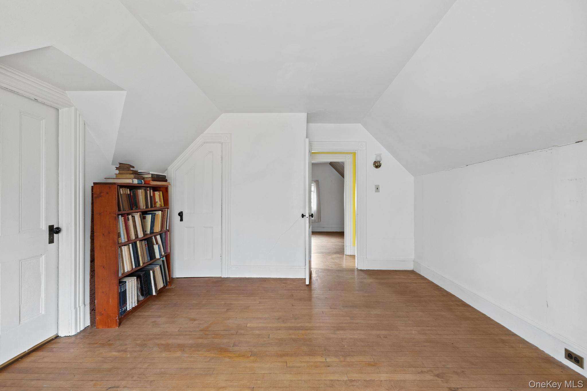 83 Hillside Avenue, Mount Kisco, NY 10549