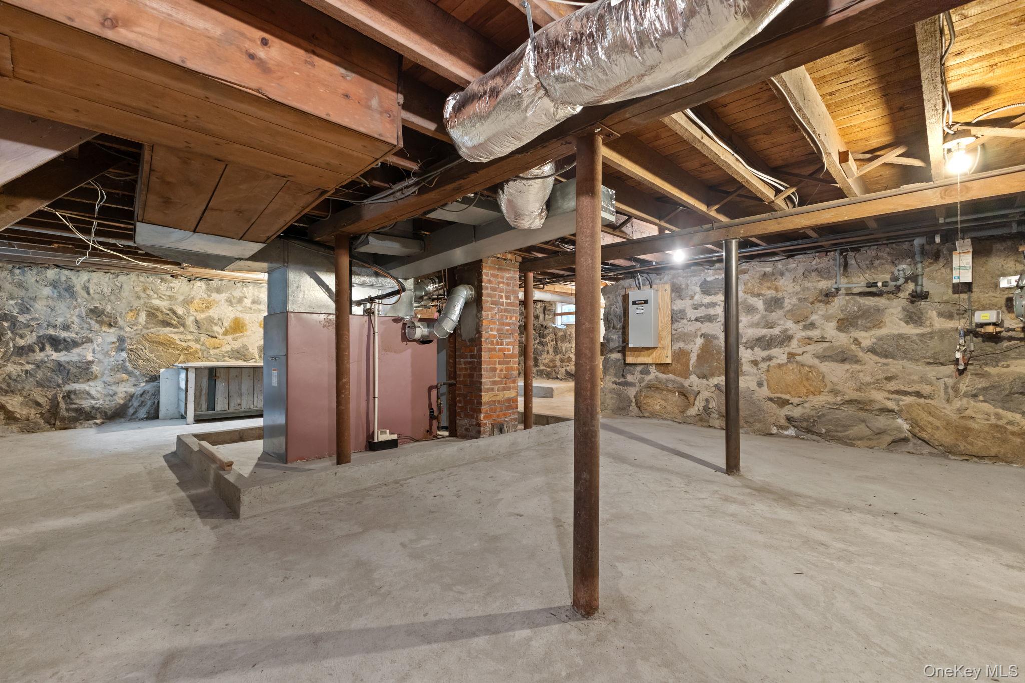 83 Hillside Avenue, Mount Kisco, NY 10549