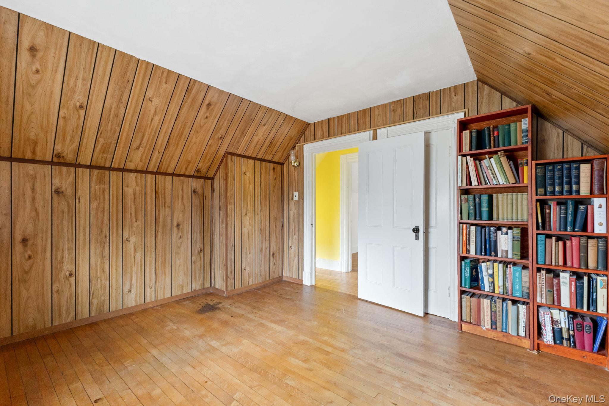 83 Hillside Avenue, Mount Kisco, NY 10549