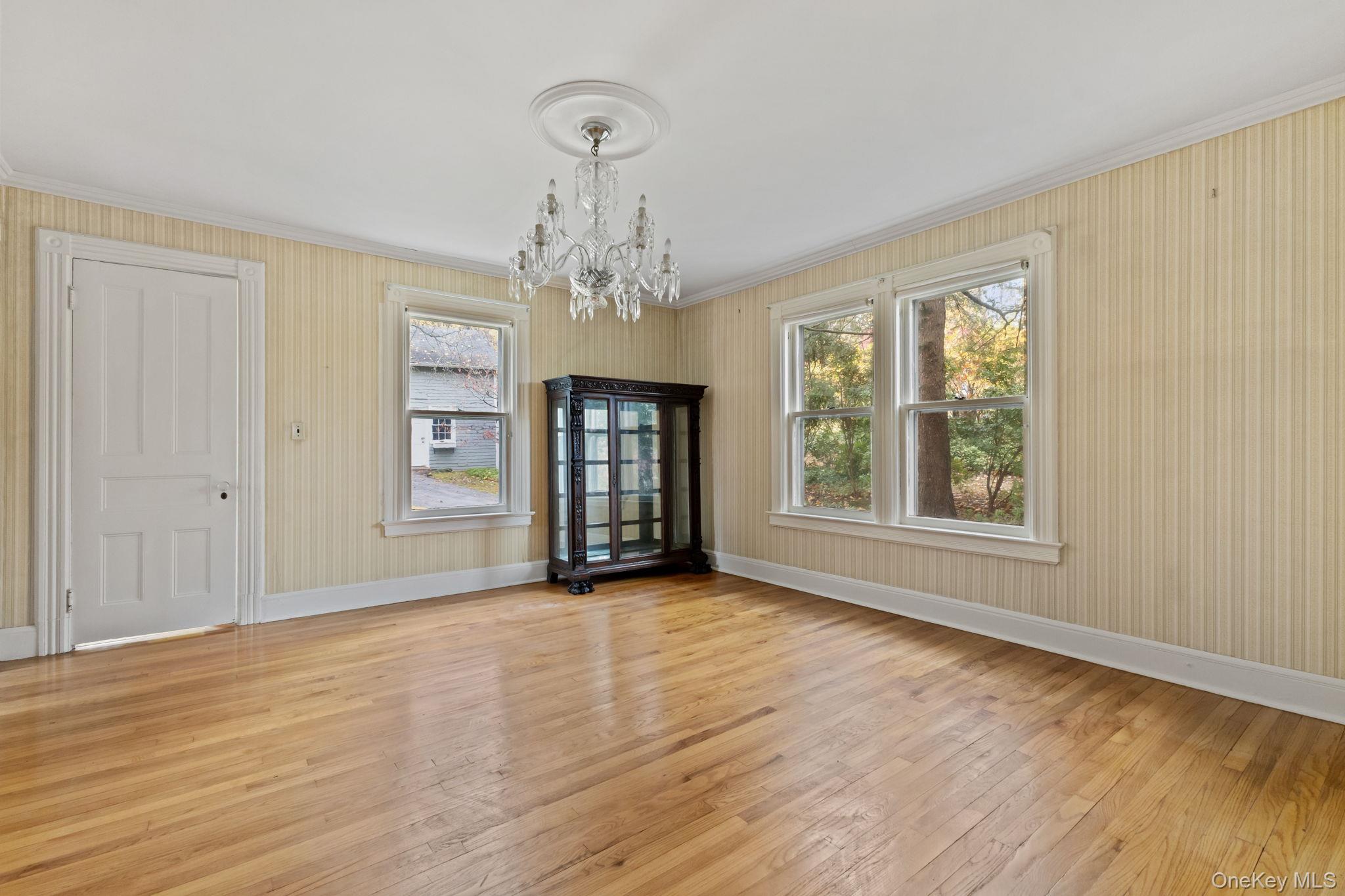 83 Hillside Avenue, Mount Kisco, NY 10549