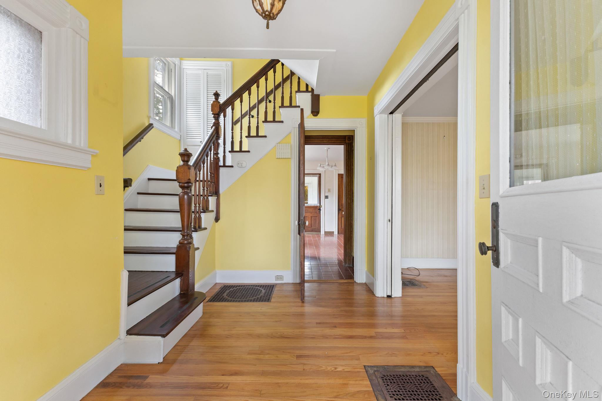 83 Hillside Avenue, Mount Kisco, NY 10549