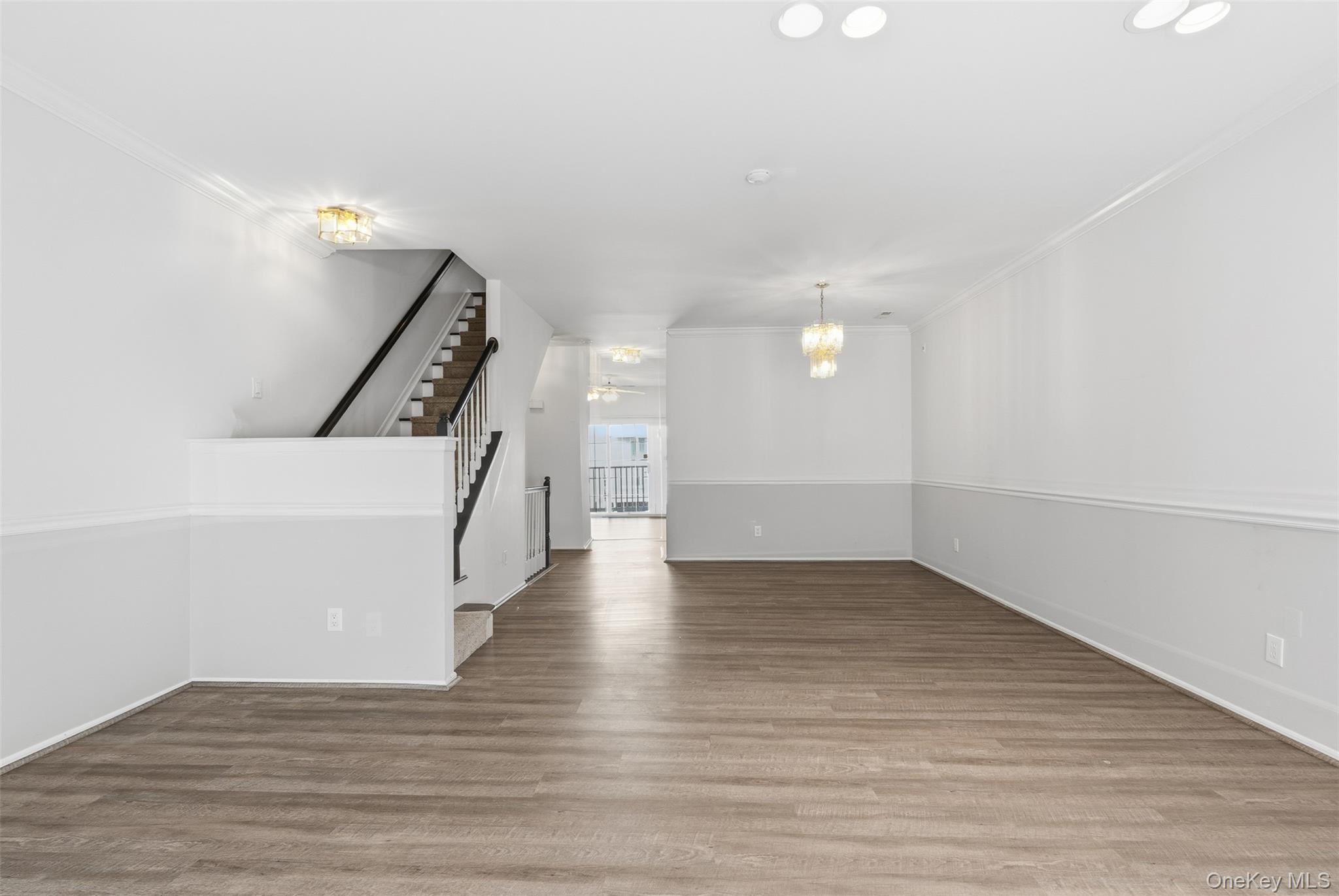 16 Autumn Drive, Nanuet, NY 10954