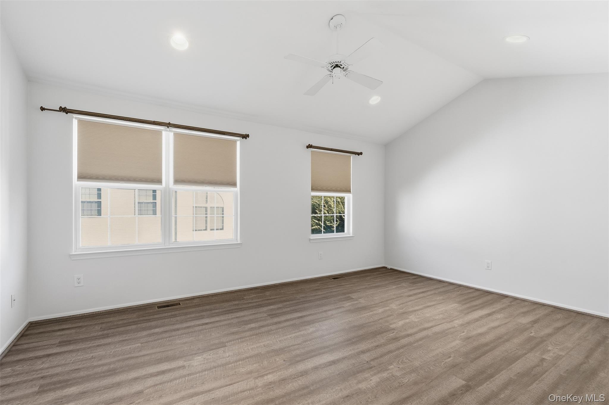 16 Autumn Drive, Nanuet, NY 10954