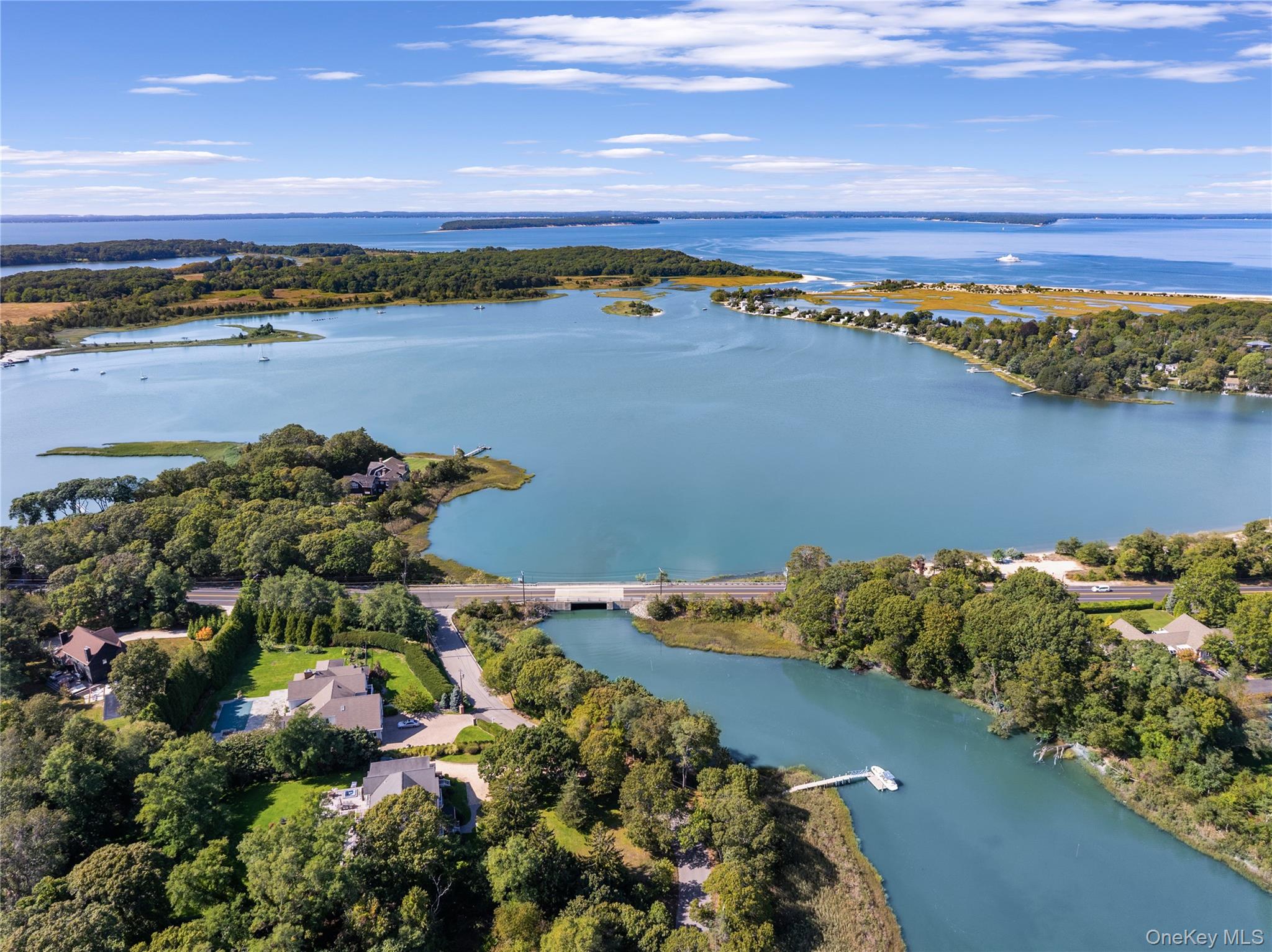 12 Fish Cove Road, Southampton, NY 11968