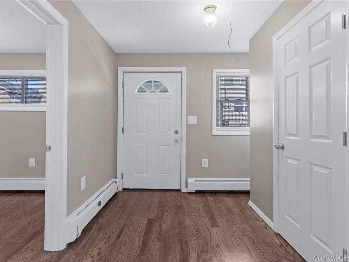 22 W 10th Road, Broad Channel, NY 11693