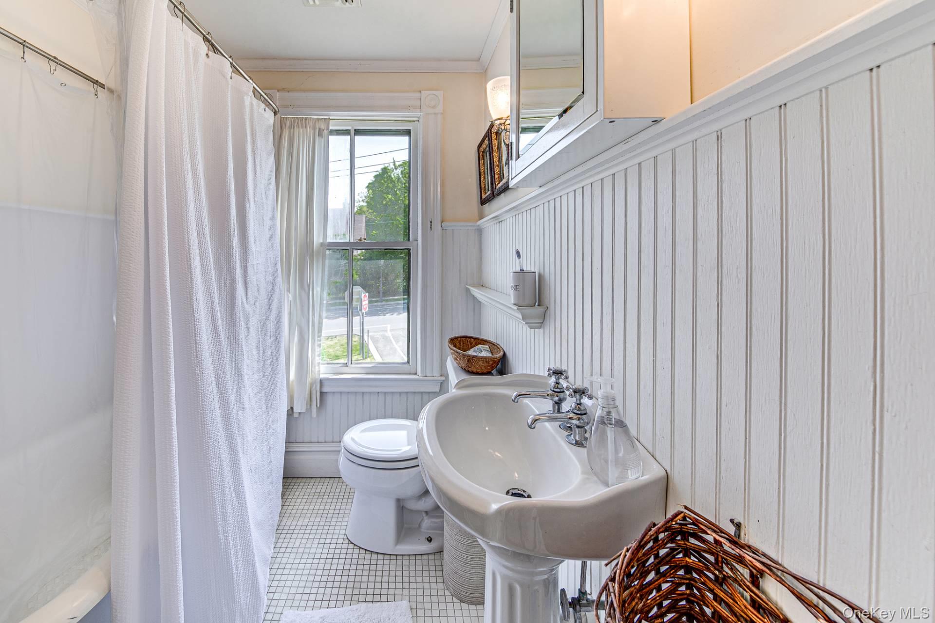 148 Division Street, Sag Harbor, NY 11963