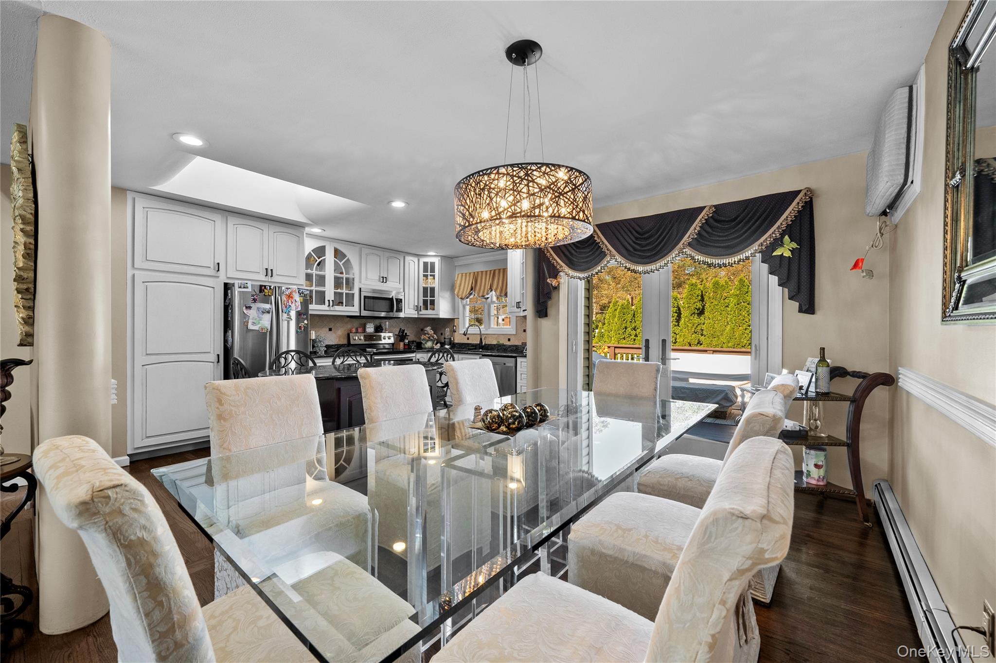 40 Stonywood Road, Commack, NY 11725