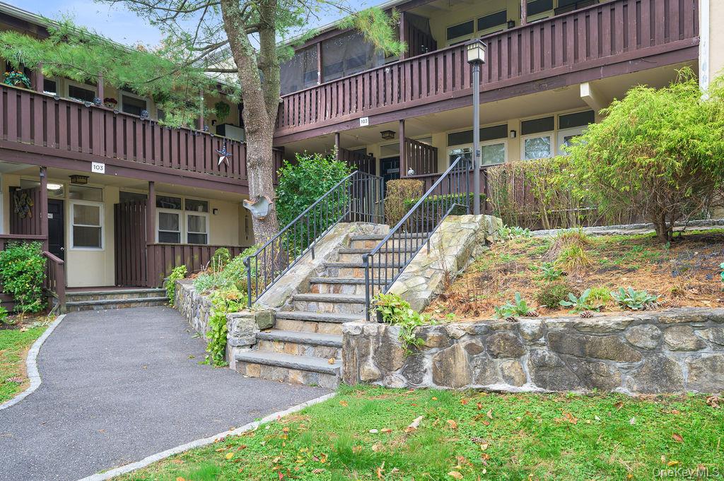 103 Wiltshire Road # D6, Scarsdale, NY 10583