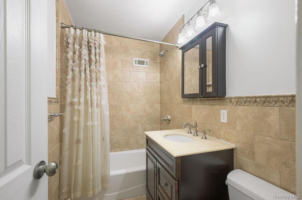 103 Wiltshire Road # D6, Scarsdale, NY 10583