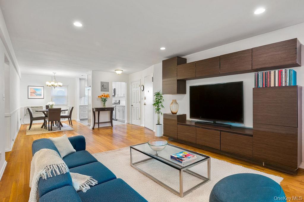 103 Wiltshire Road # D6, Scarsdale, NY 10583