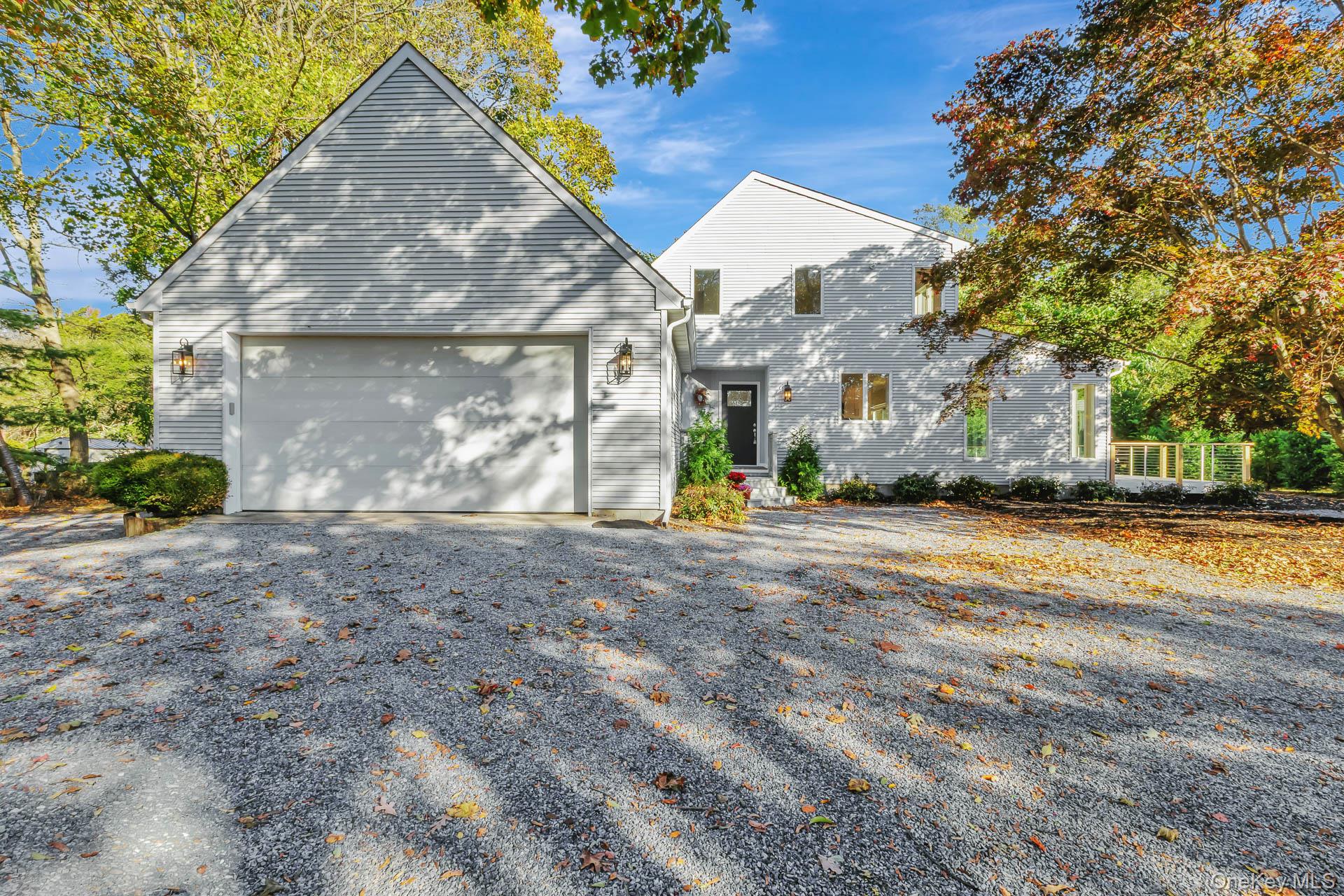 47 Belleview Avenue, Center Moriches, NY 11934