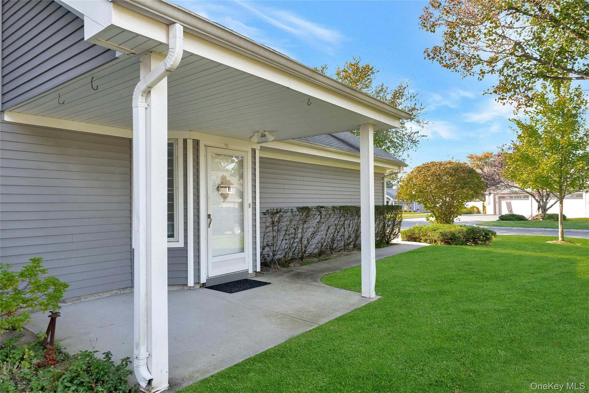 244 River Drive, Moriches, NY 11955