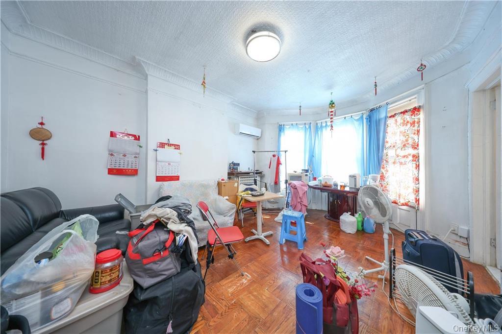 545 57th Street, Brooklyn, NY 11220