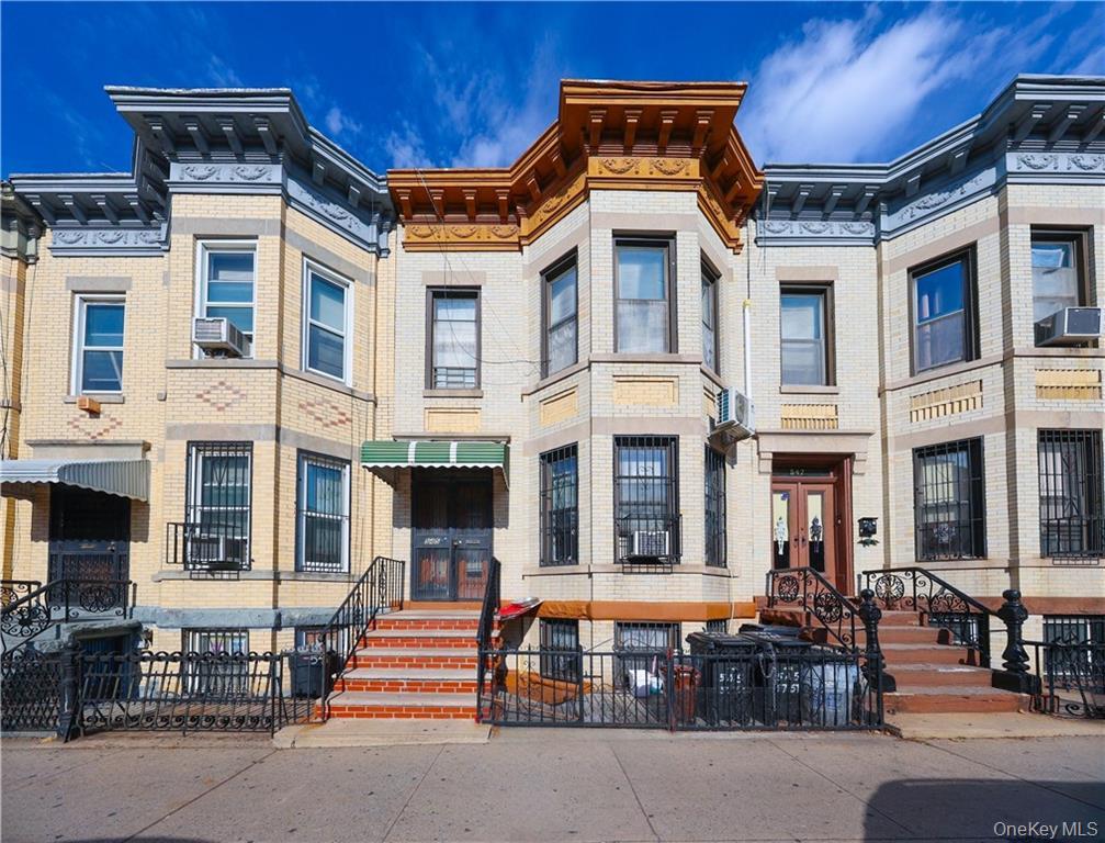 545 57th Street, Brooklyn, NY 11220