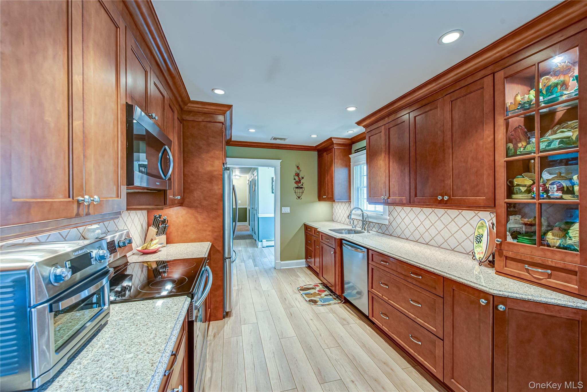 3 Walnut Road, Rocky Point, NY 11778