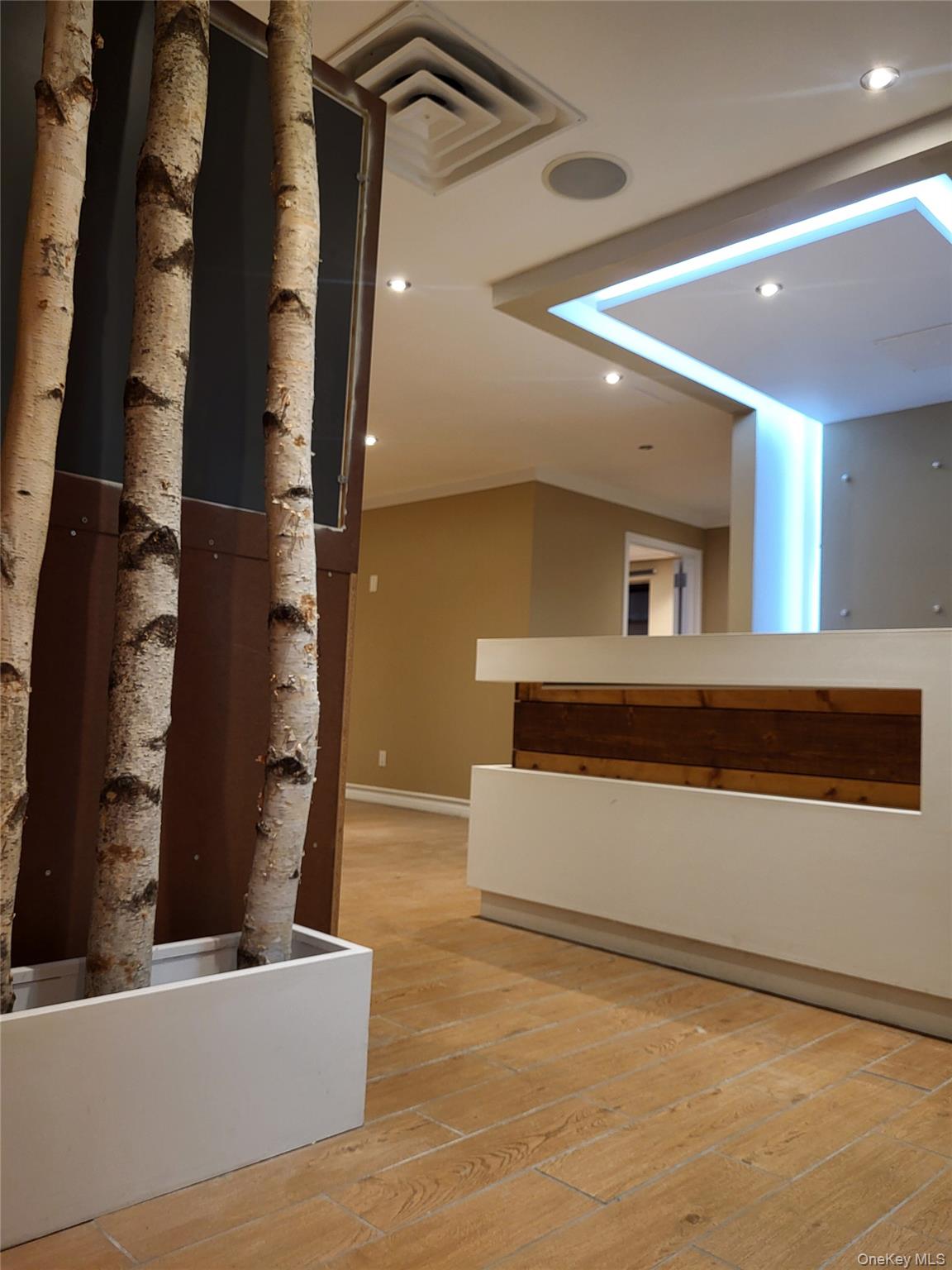 30 Main Street, Port Washington, NY 11050