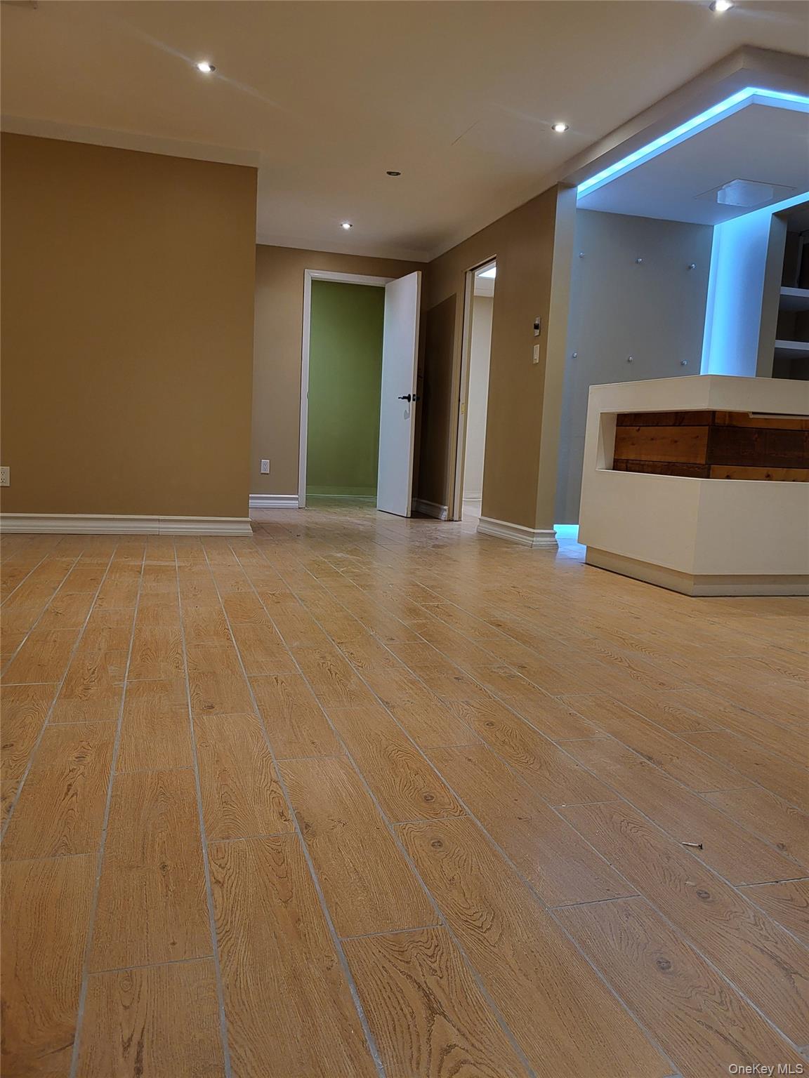 30 Main Street, Port Washington, NY 11050