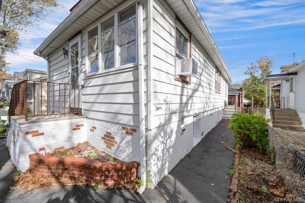 24 Magnolia Place # 24, Bronx, NY 10465