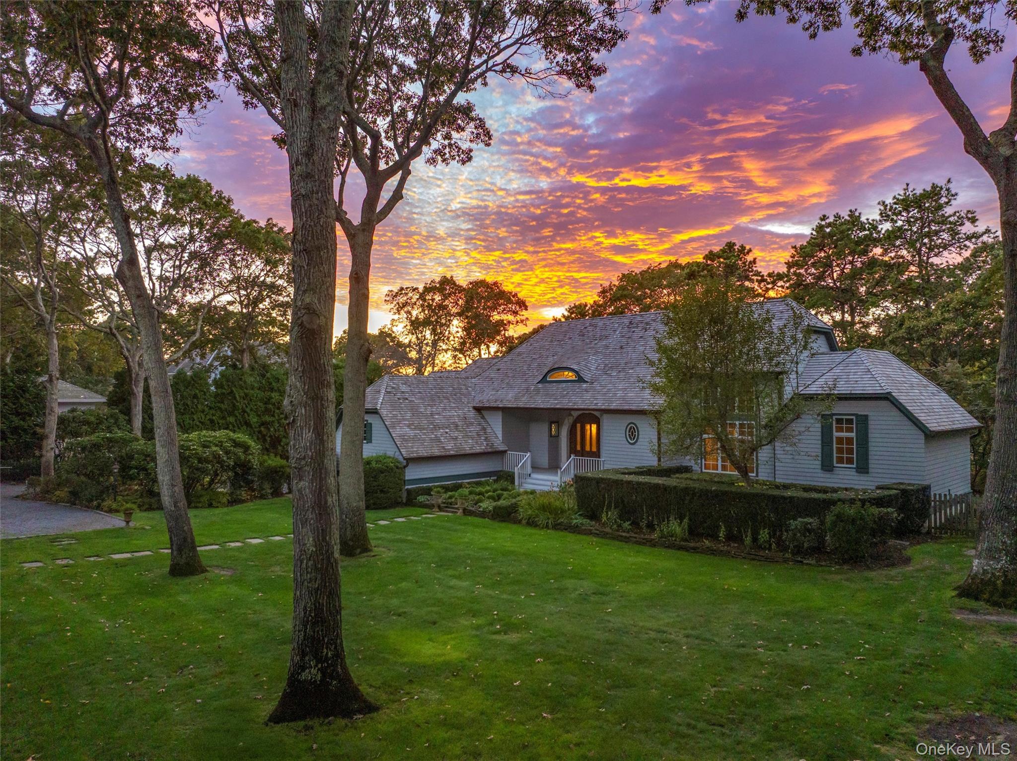 8 Fish Creek Lane, Remsenburg, NY 11960