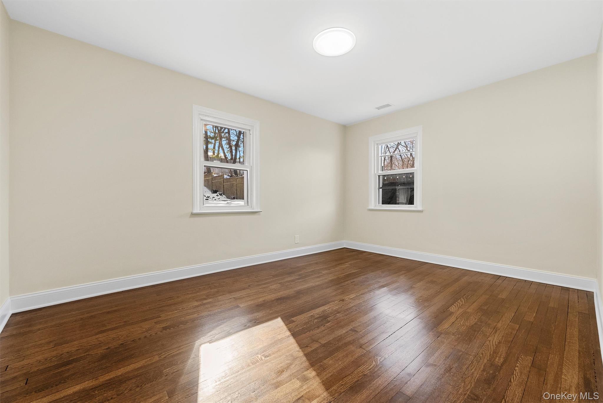 913 Parkway Place, Shrub Oak, NY 10598