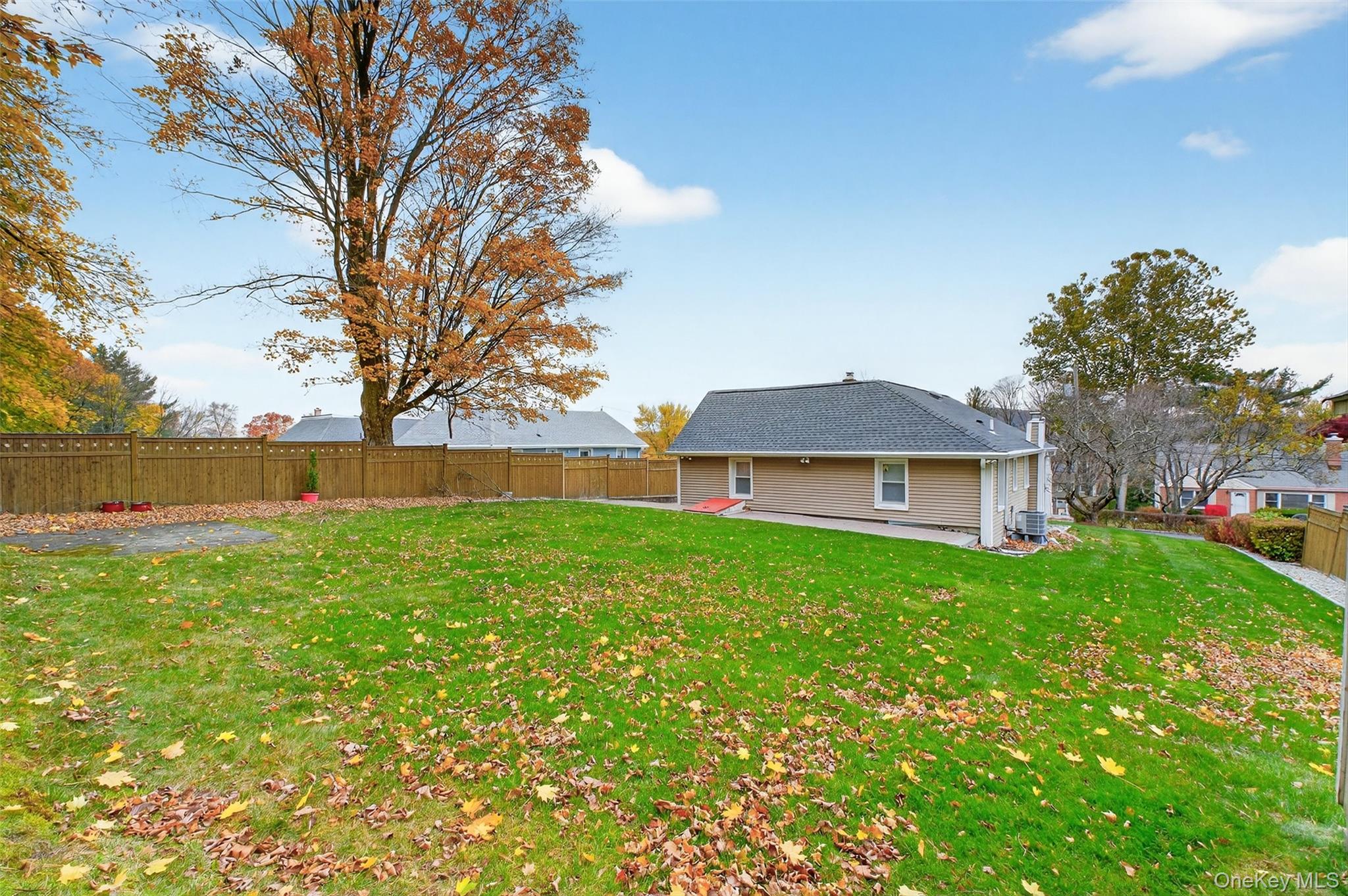 913 Parkway Place, Shrub Oak, NY 10598