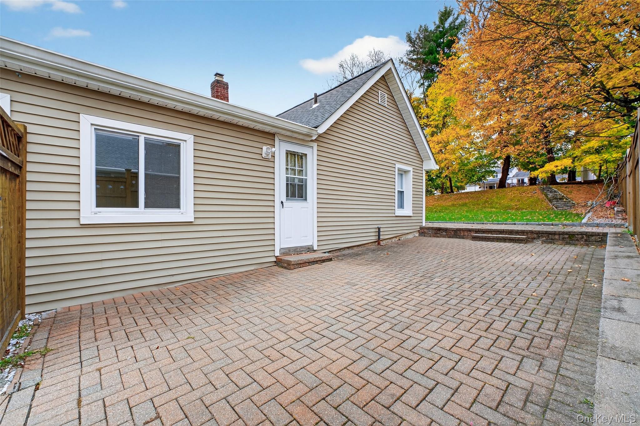 913 Parkway Place, Shrub Oak, NY 10598