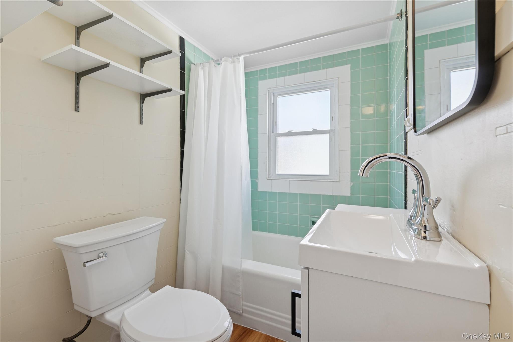 374-376 Marcy Avenue, Riverhead, NY 11901