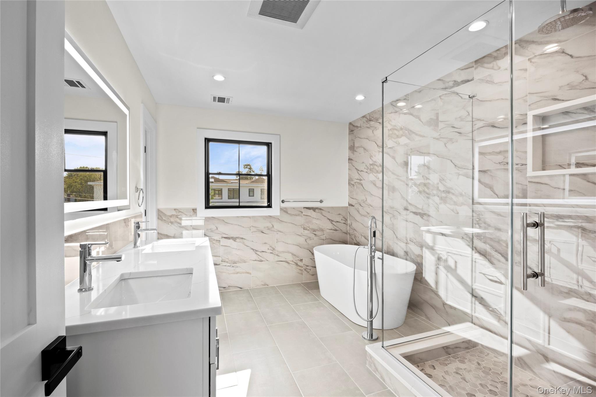 38 Eldorado Boulevard, Plainview, NY 11803