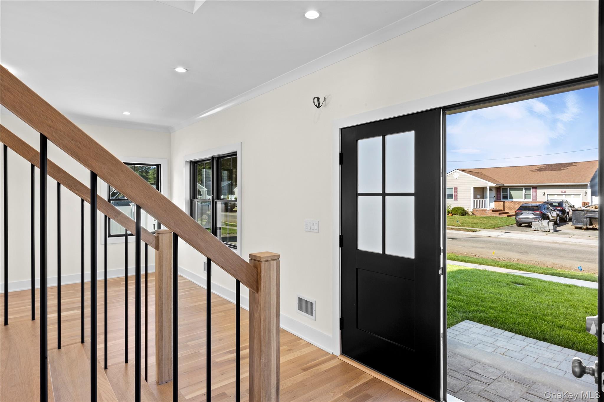 38 Eldorado Boulevard, Plainview, NY 11803