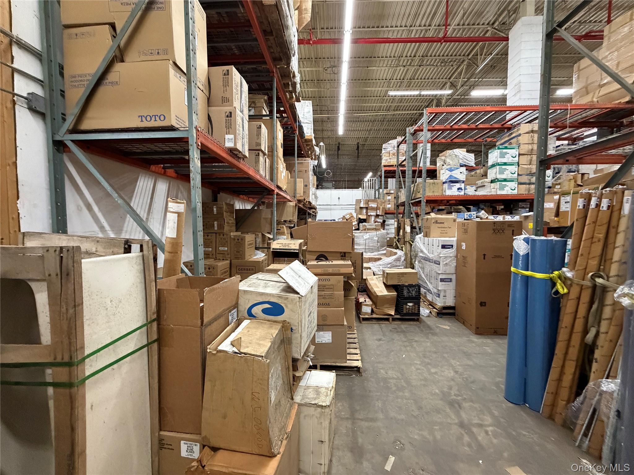 2510 Ulmer St, Flushing, NY 11356