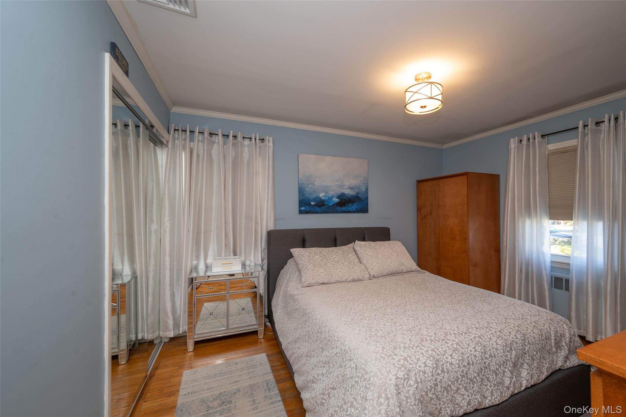 211 Gardner Avenue, Jericho, NY 11753