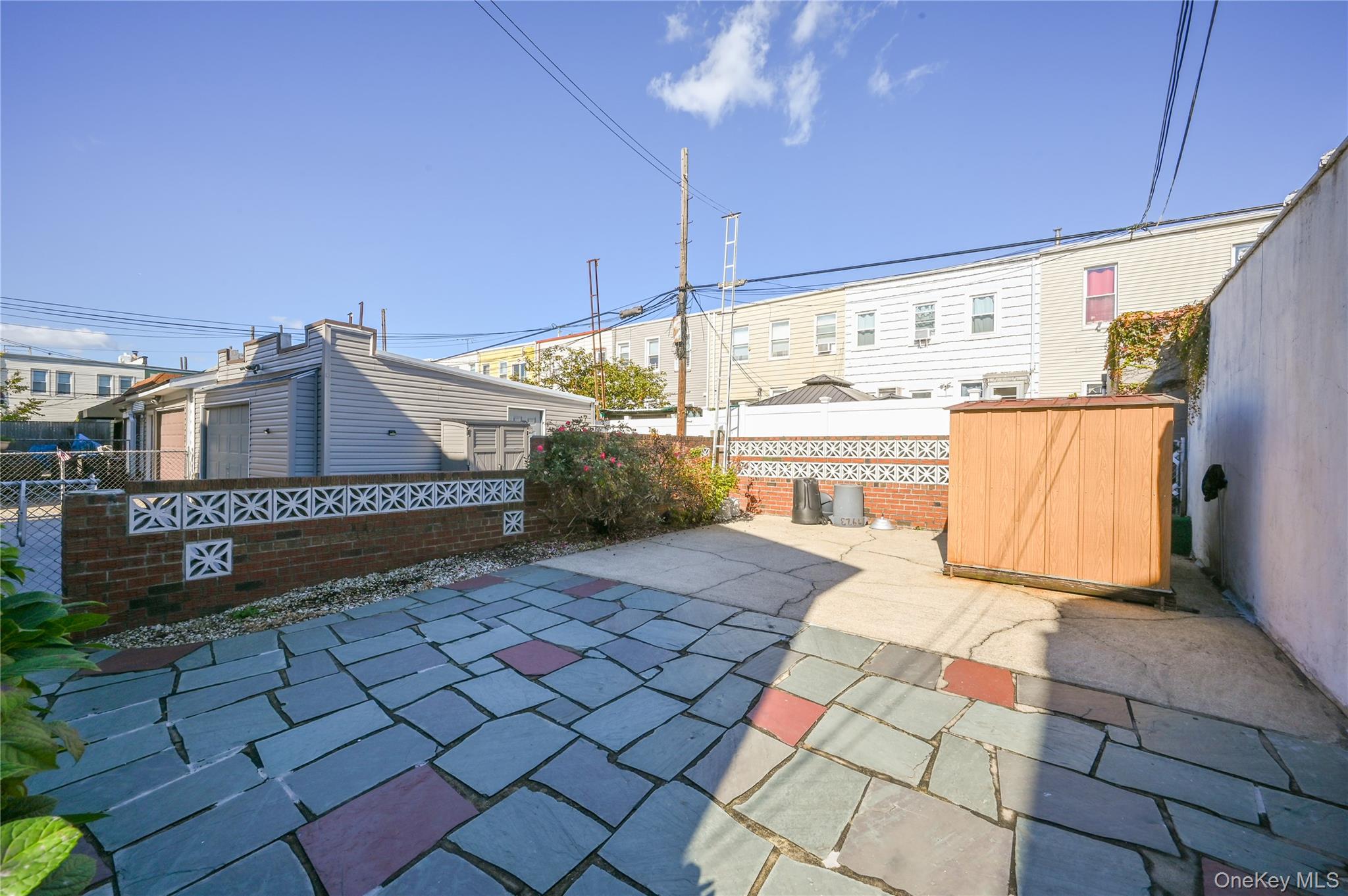 79-23 69 Avenue, Middle Village, NY 11379