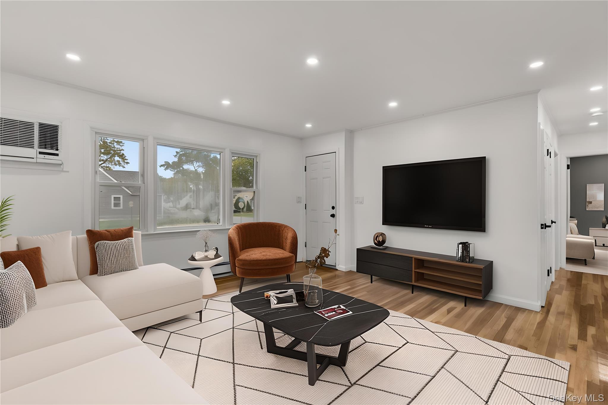 104 E Gates Avenue, Lindenhurst, NY 11757