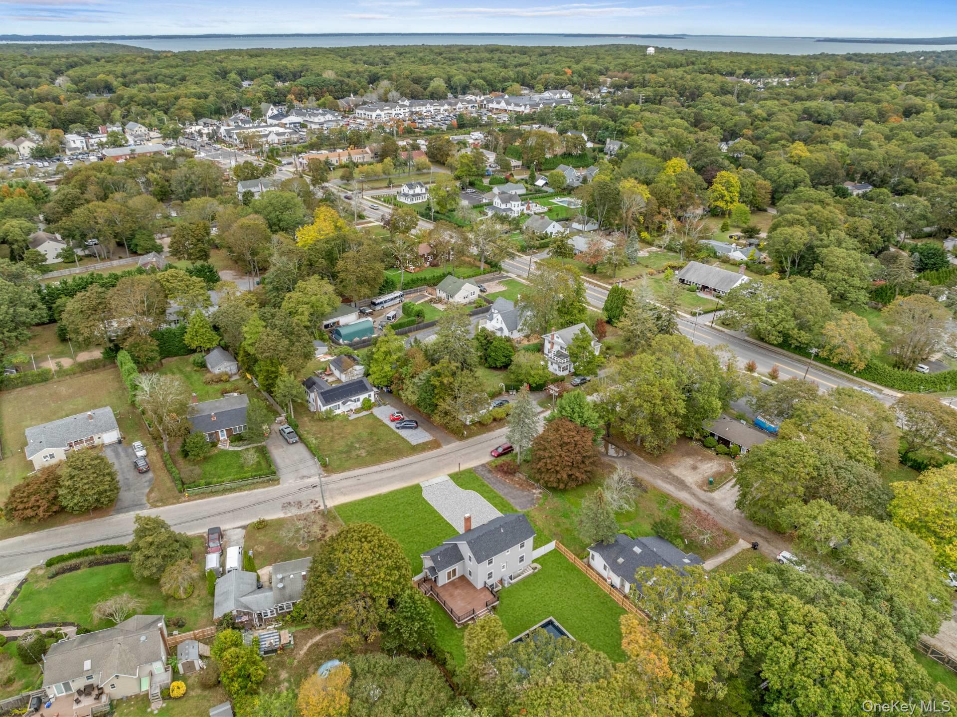 3A Suffolk Road, Hampton Bays, NY 11946