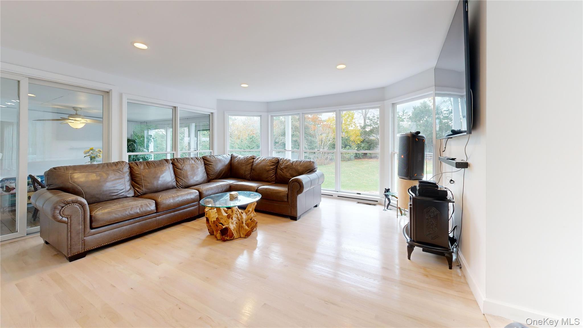 137 South Road, Westhampton, NY 11977