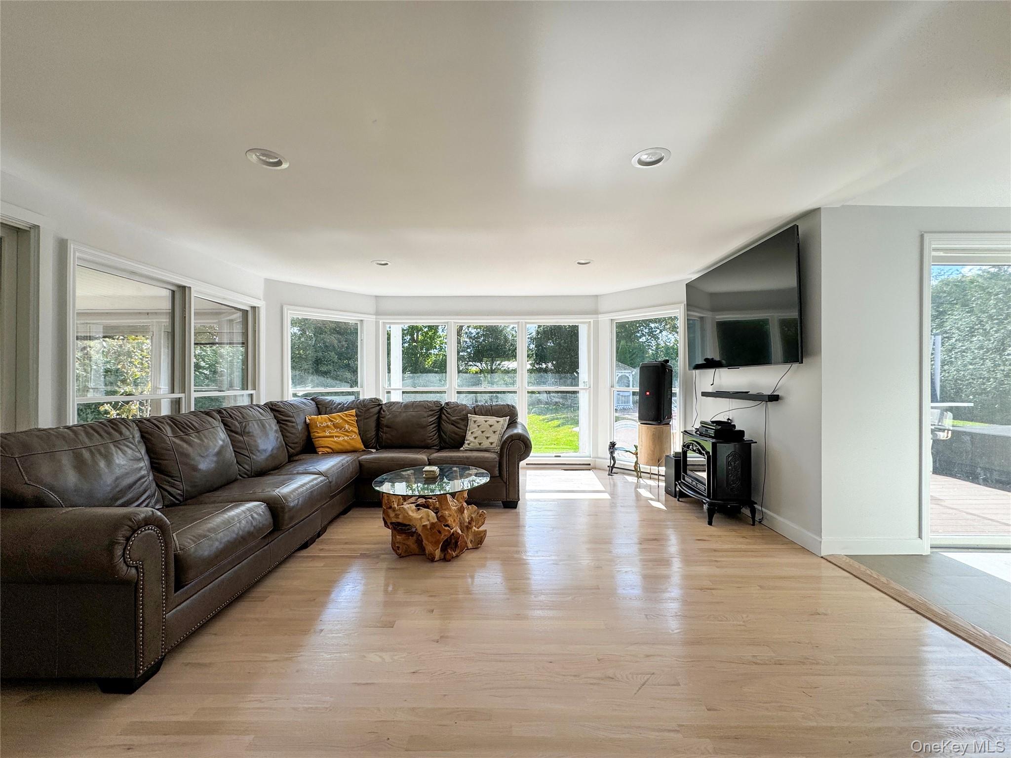 137 South Road, Westhampton, NY 11977