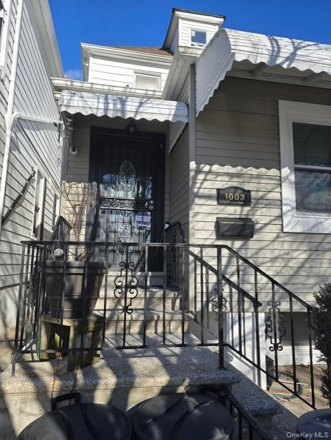 1003 Sackett Avenue, Bronx, NY 10462